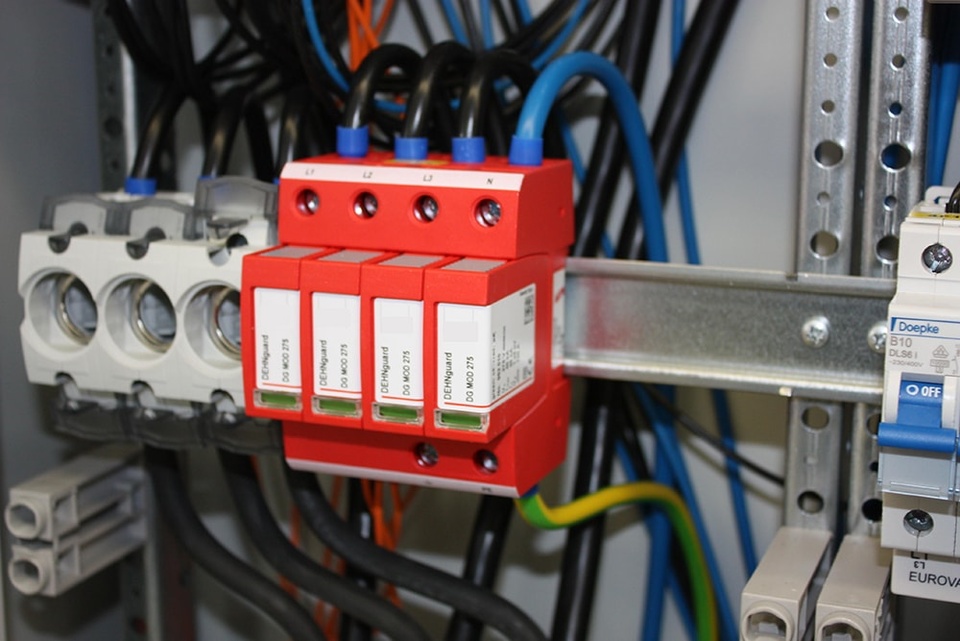 U berspannungsschutz bei Elektromeister Laganowski GmbH in Dresden